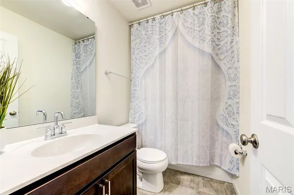 $389,900 | 3812 Sanora Stone Drive, Florissant, MO 63031