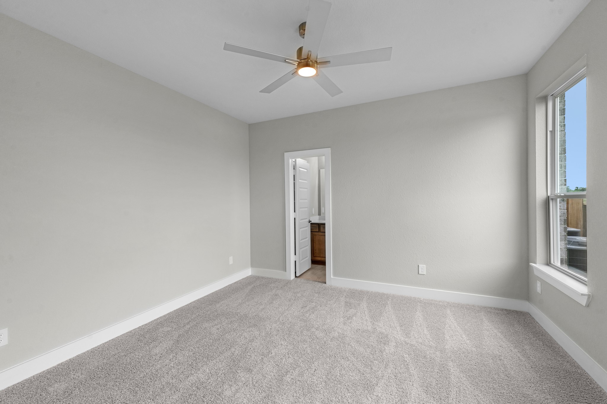 3410 Everglade Lane Rosenberg, TX 77471 - Photo 11 of 39 a view of an empty room with a window