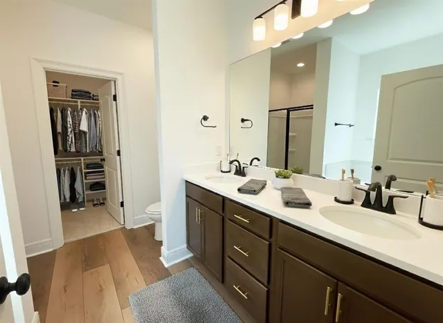 $230,290 | 243 White Castle North, Iowa, LA 70647