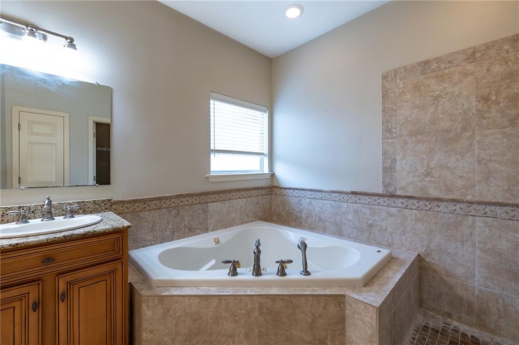 128 Eden Isles Boulevard Slidell, LA 70458 - Photo 15 of 38