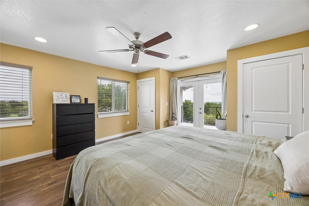 730 Spoke Hollow Road Lockhart, TX 78644 - Photo 16 of 41 PRIMARY BEDROOM