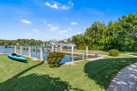 $8,000,000 | 107 Lighthouse Drive, Jupiter, FL 33469
