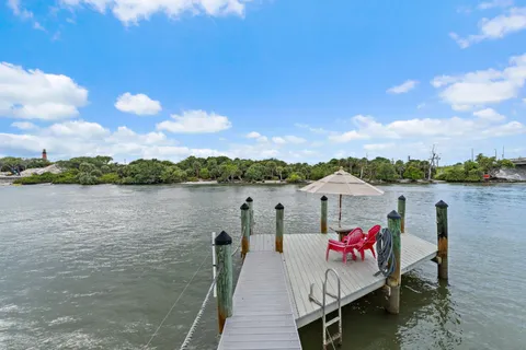 $8,000,000 | 107 Lighthouse Drive, Jupiter, FL 33469