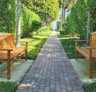 $8,000,000 | 107 Lighthouse Drive, Jupiter, FL 33469