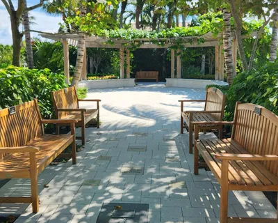 $8,000,000 | 107 Lighthouse Drive, Jupiter, FL 33469