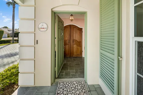 $8,000,000 | 107 Lighthouse Drive, Jupiter, FL 33469