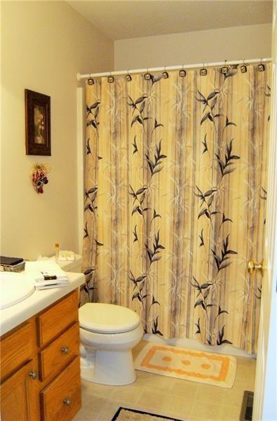 5011 Oak Point Drive McKees Rocks, PA 15136 - Photo 15 of 25 Gallery Image 15