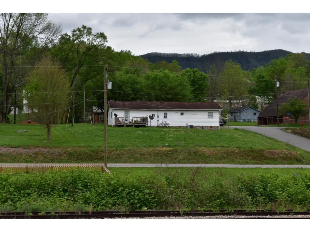 239 Orr Road Dryden, VA 24243 - Photo 4 of 13 Photo 4