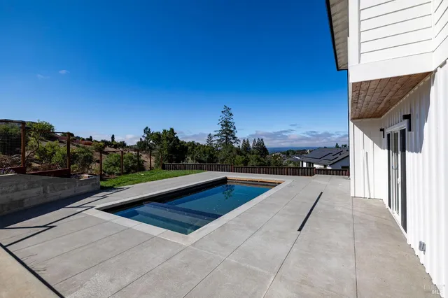 $2,298,000 | 3664 Fir Ridge Drive, Santa Rosa, CA 95403