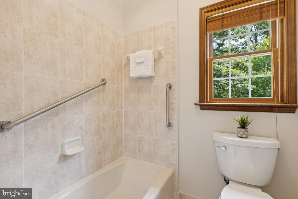 11504 Yates Ford Road Clifton, VA 20124 - Photo 23 of 64 Private commode and shower