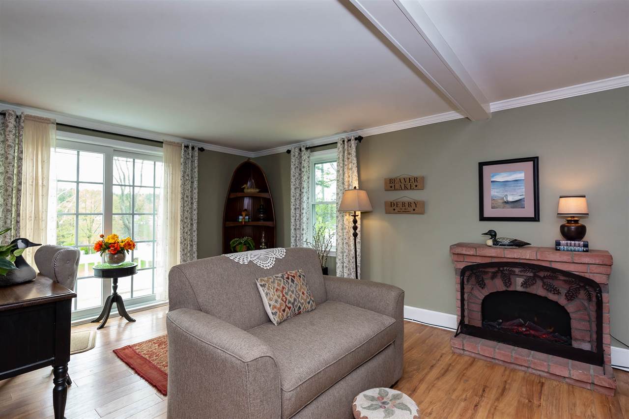 42 North Shore Road Derry, NH 03038 - Photo 15 of 40