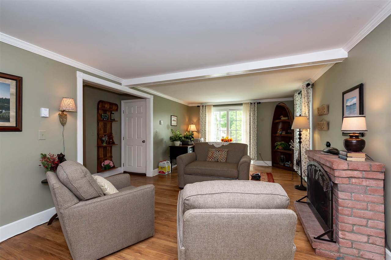 42 North Shore Road Derry, NH 03038 - Photo 18 of 40