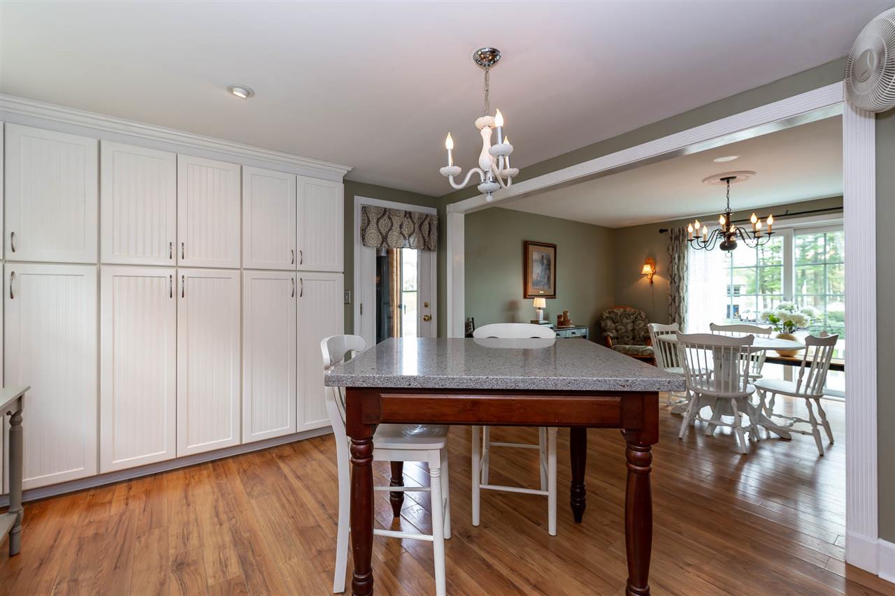 42 North Shore Road Derry, NH 03038 - Photo 8 of 40