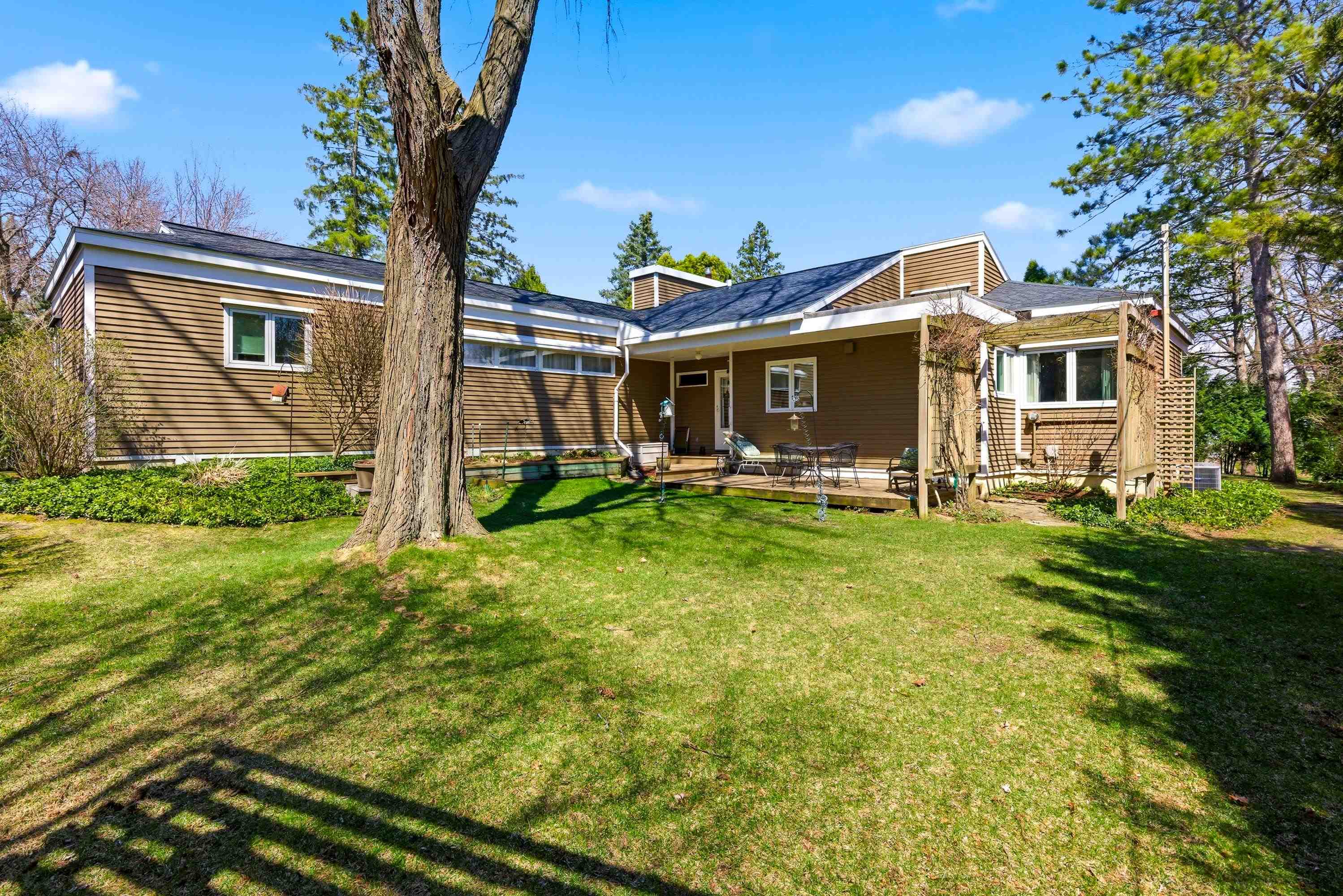 3217 Nottingham Way Madison, WI 53713 - Photo 51 of 53