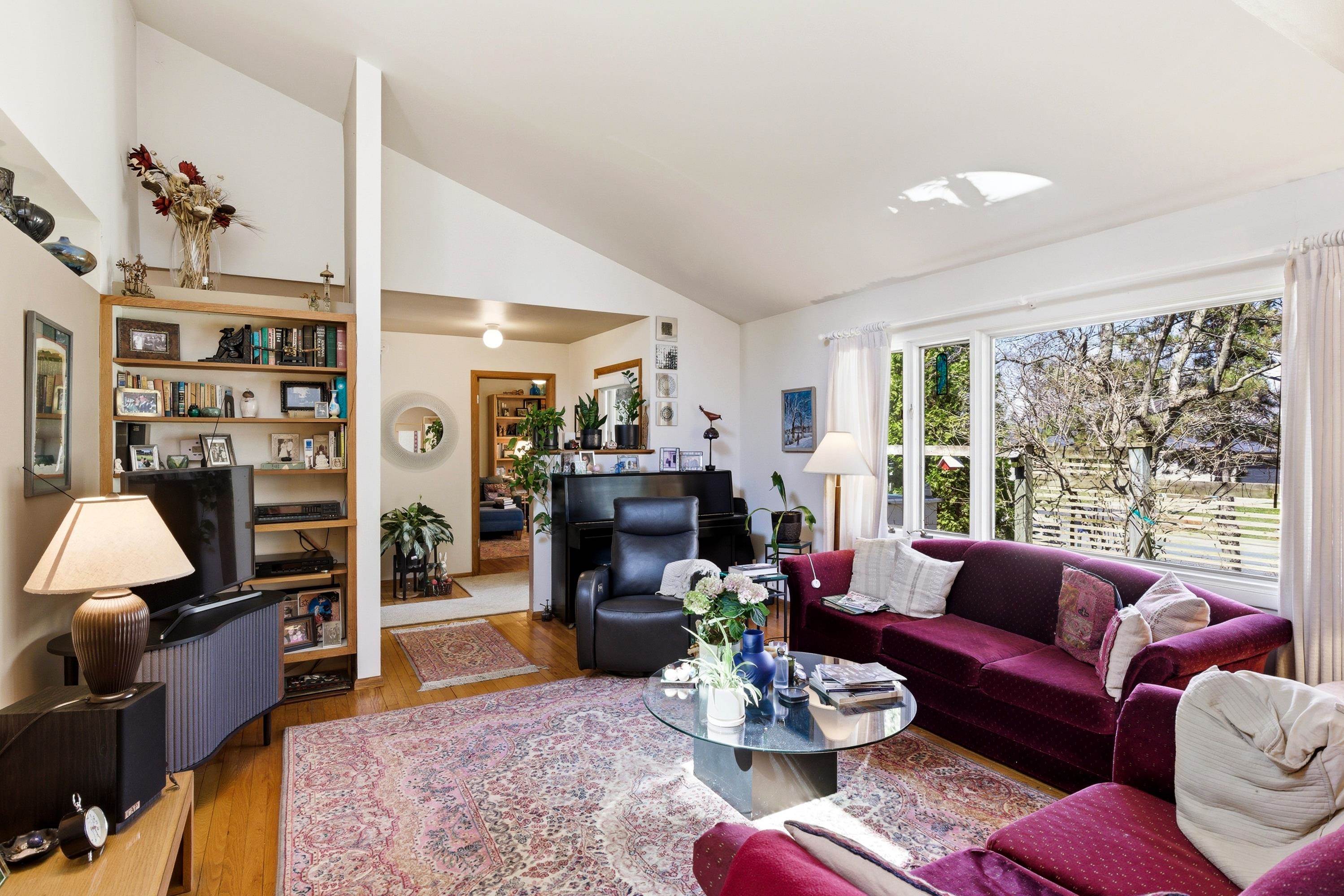 3217 Nottingham Way Madison, WI 53713 - Photo 10 of 53