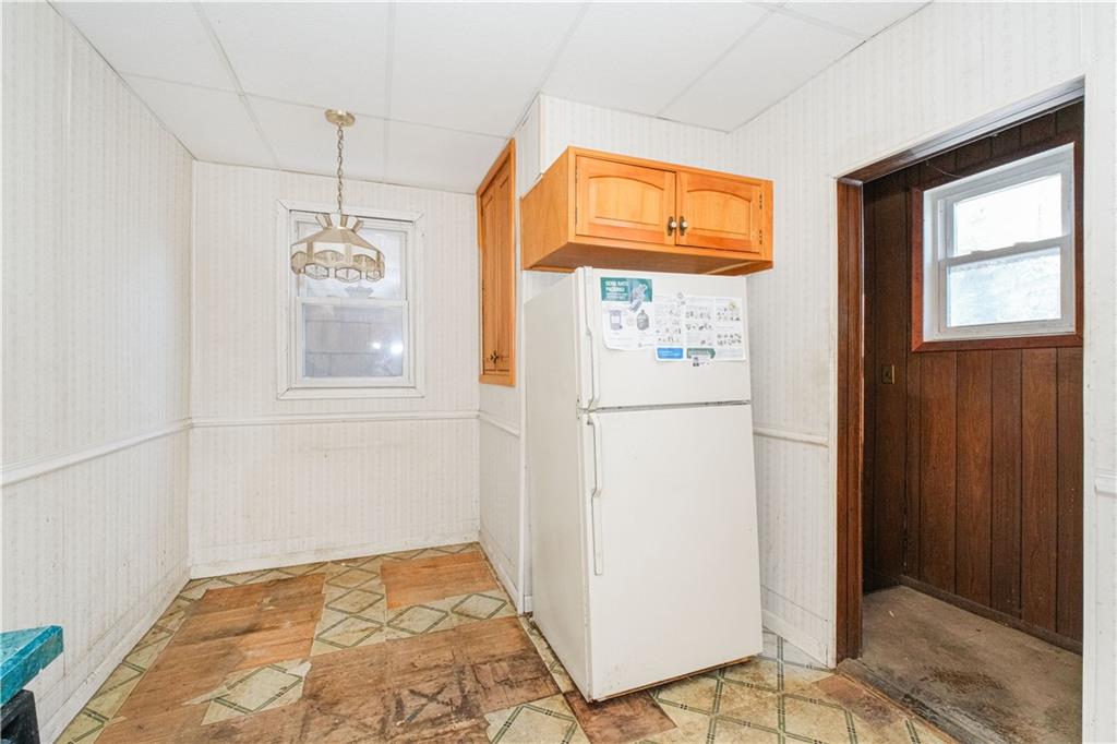 62-52 80th Road Queens, NY 11385 - Photo 12 of 35