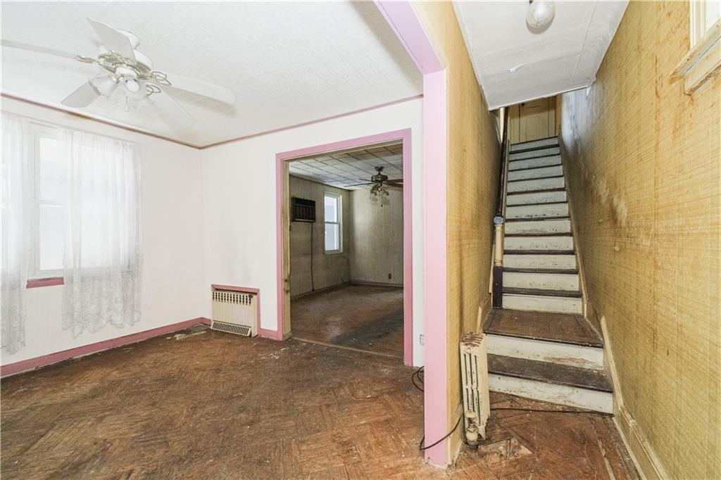 62-52 80th Road Queens, NY 11385 - Photo 13 of 35