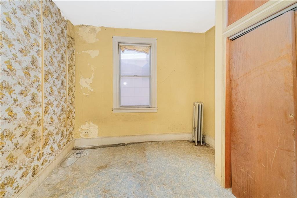 62-52 80th Road Queens, NY 11385 - Photo 18 of 35