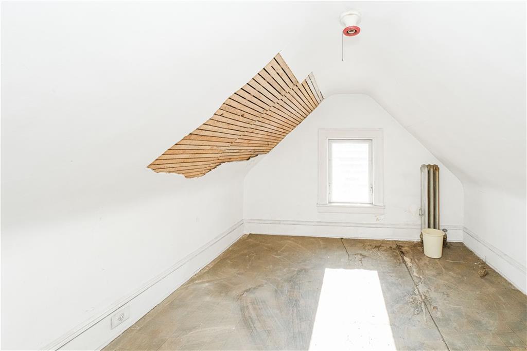 62-52 80th Road Queens, NY 11385 - Photo 25 of 35