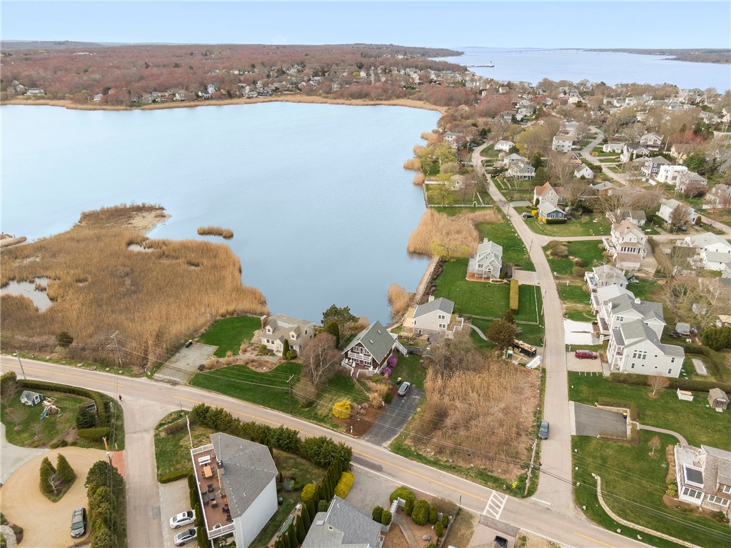 220 Bonnet Point Road Narragansett, RI 02882 - Photo 38 of 44