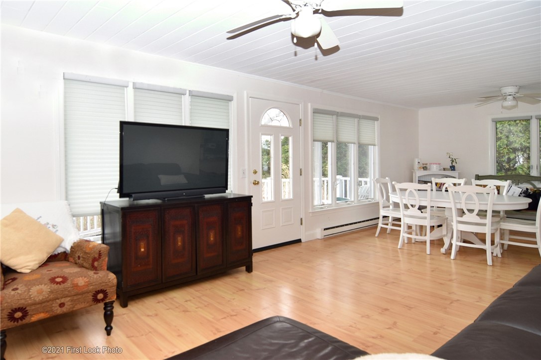220 Bonnet Point Road Narragansett, RI 02882 - Photo 4 of 44