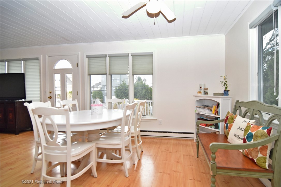 220 Bonnet Point Road Narragansett, RI 02882 - Photo 8 of 44
