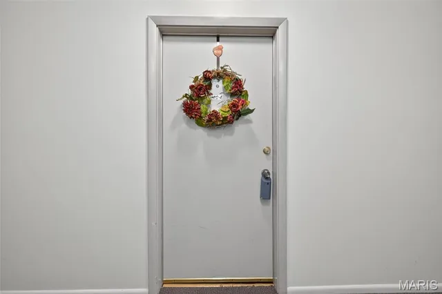 $214,500 | 4355 Maryland Avenue, Unit 404, St. Louis, MO 63108