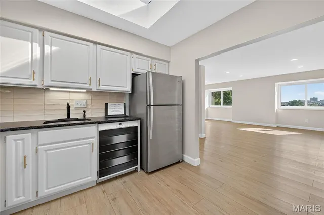 $214,500 | 4355 Maryland Avenue, Unit 404, St. Louis, MO 63108