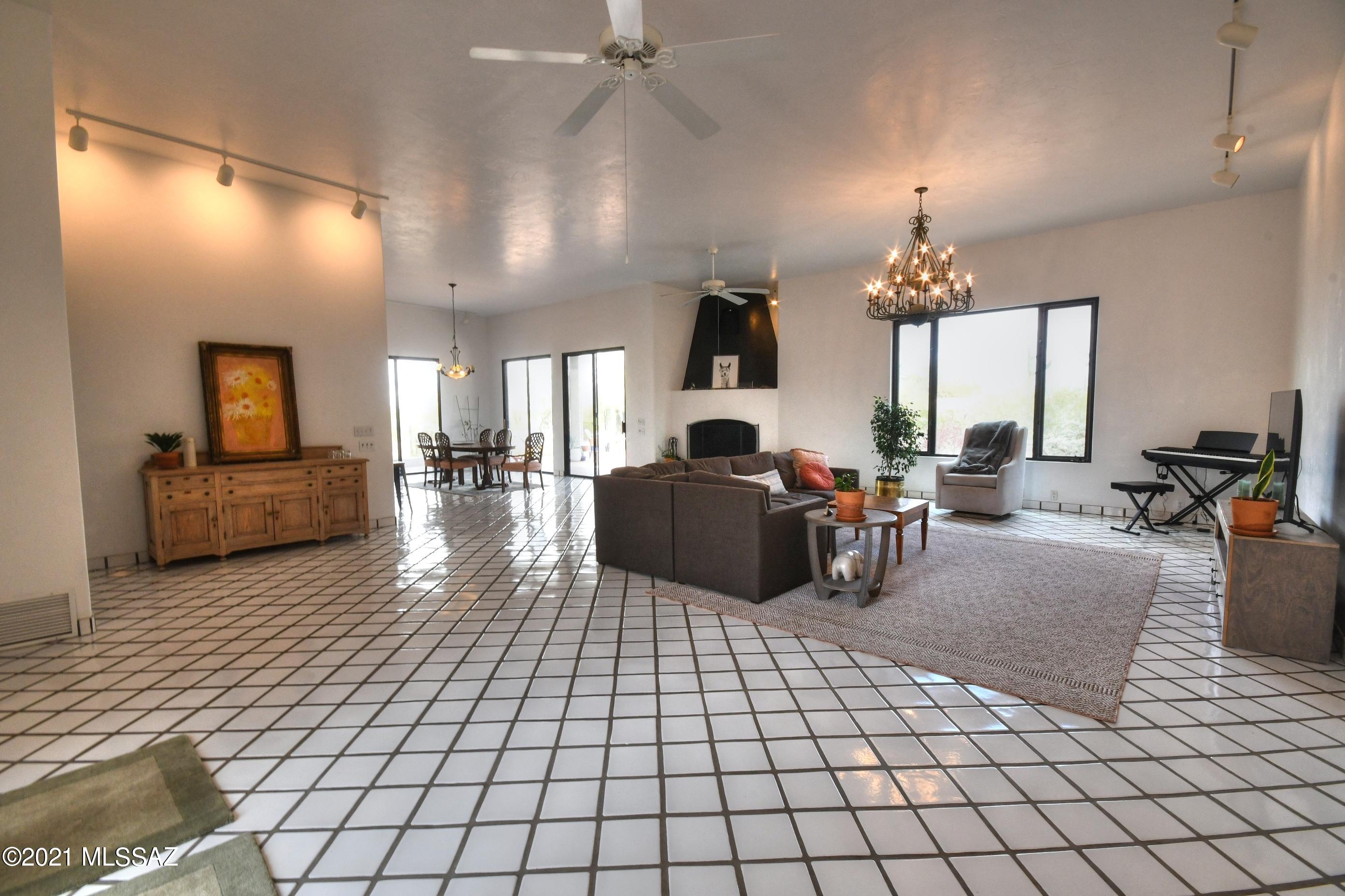 6502 West Ina Road Tucson, AZ 85743 - Photo 8 of 50 Gallery Image 8