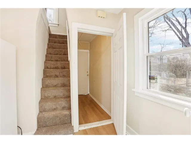 $380,000 | 1824-1822 Stillwater Avenue East, St. Paul, MN 55119