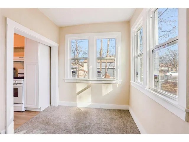 $380,000 | 1824-1822 Stillwater Avenue East, St. Paul, MN 55119