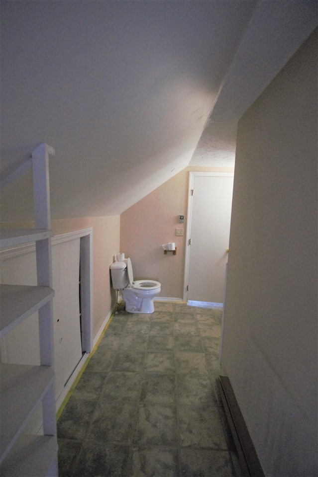 2 Lawrence Road, Unit C Derry, NH 03038 - Photo 9 of 12