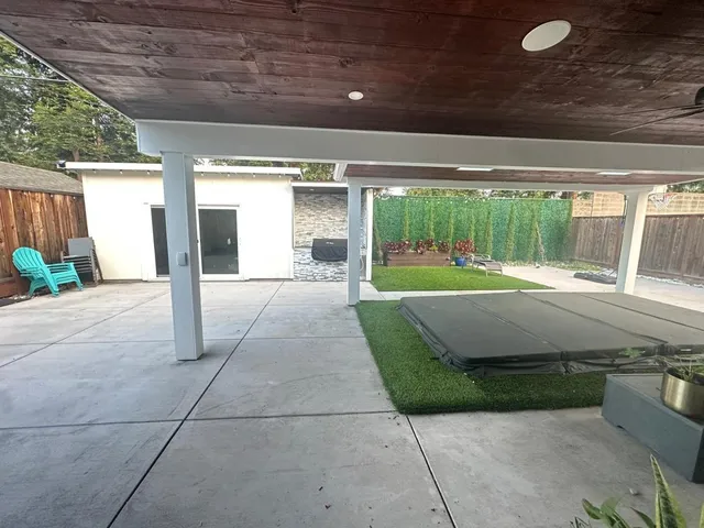 a view of a patio
