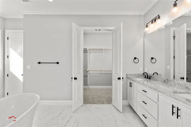 $450,450 | 76 Turtle Creek Drive, Benton, LA 71006