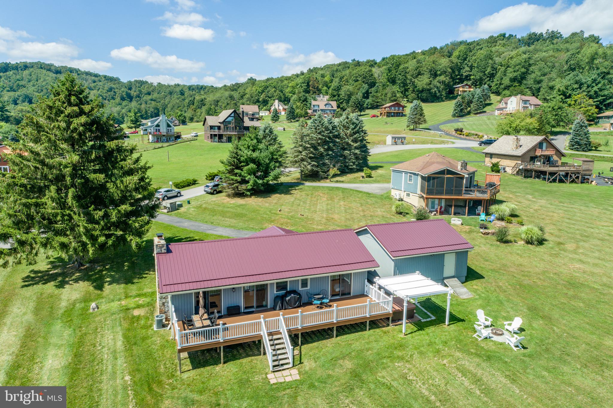 26 Paradise Ridge Road Oakland, MD 21550 - Photo 6 of 63 Gallery Image 6