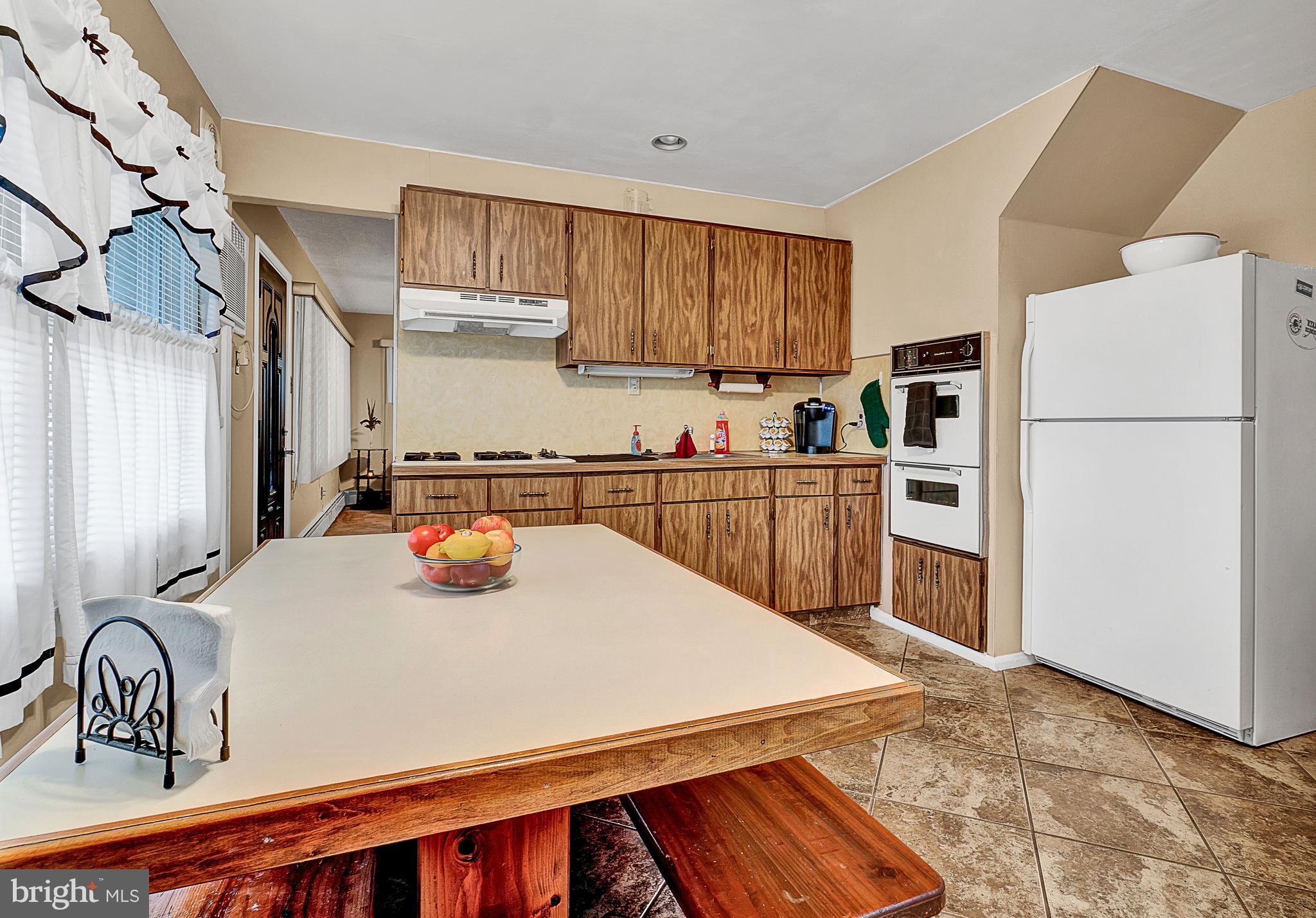 2859 Nautilus Road Philadelphia, PA 19154 - Photo 10 of 25 Gallery Image 10