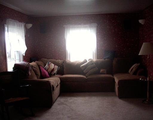 1087 Country Club Road Monongahela, PA 15063 - Photo 2 of 13 Living Room.