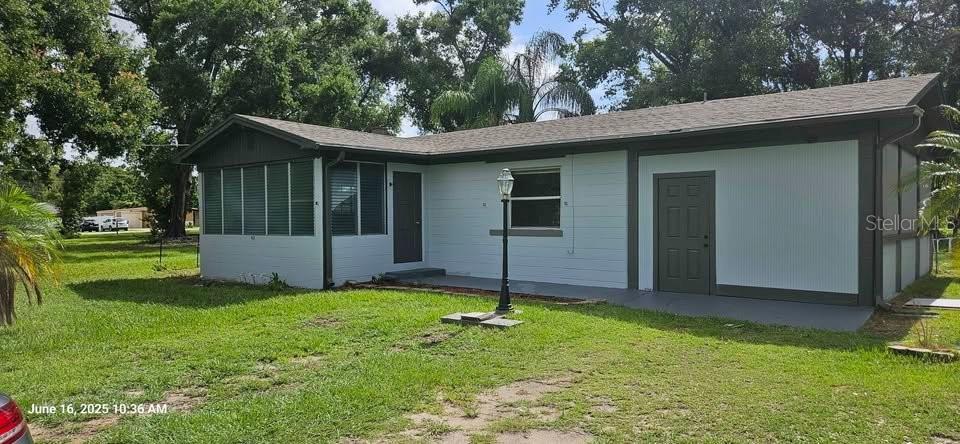 1908 South Kingsway Road Seffner, FL 33584 - Photo 1 of 1 Gallery Image 1