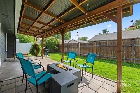 $469,900 | 8015 West Whittaker Street, Boise, ID 83714