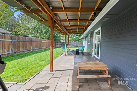 $469,900 | 8015 West Whittaker Street, Boise, ID 83714