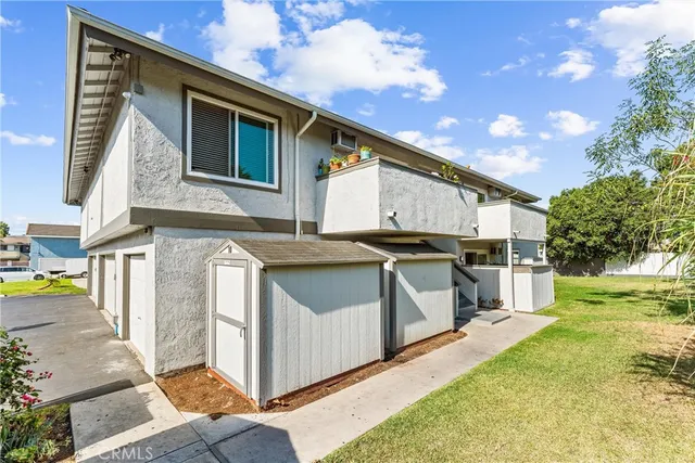 a view of a house with a outdoor space