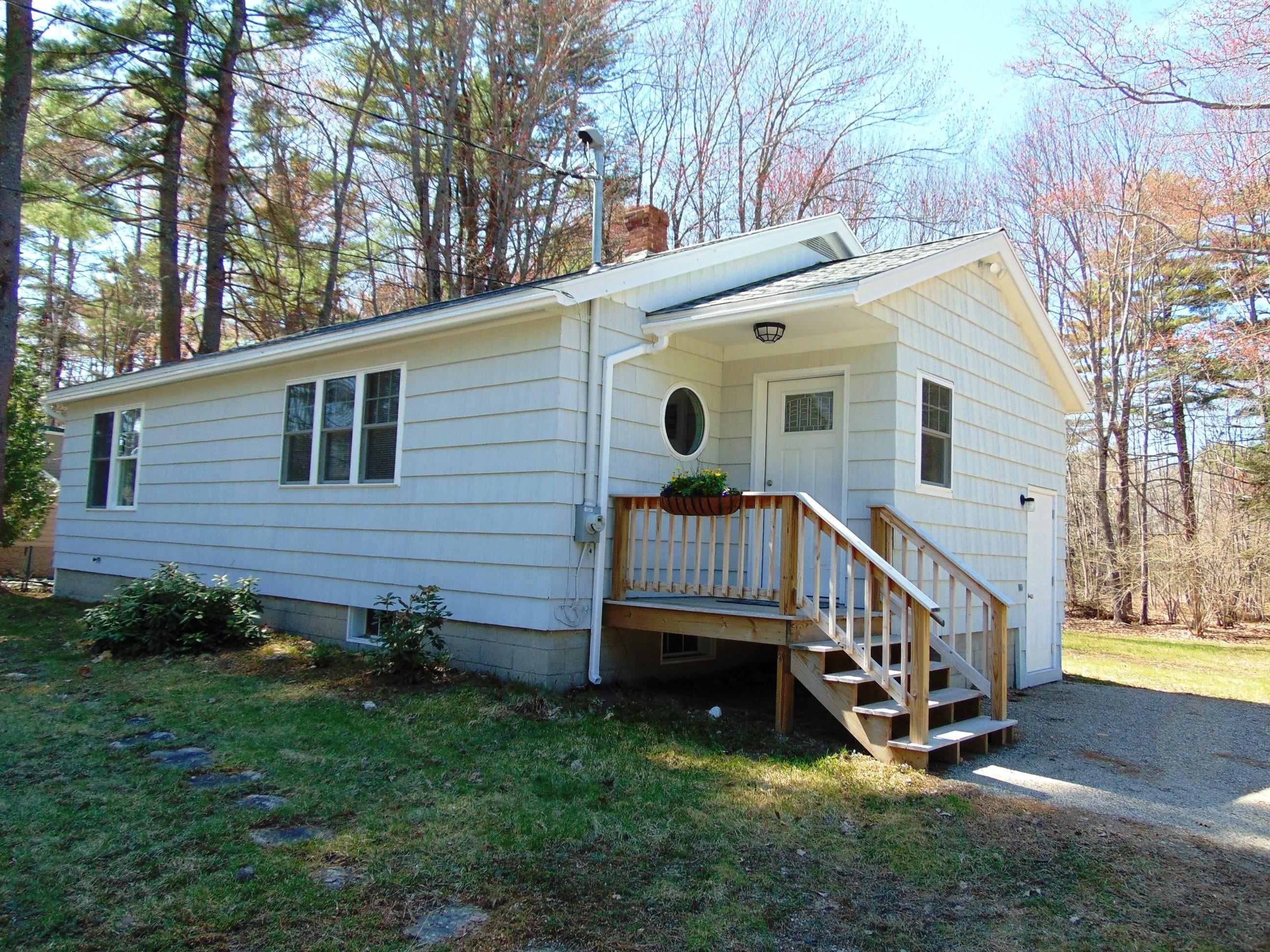 323 Old Bath Road Brunswick, ME 04011 - Photo 2 of 27 DSC01366