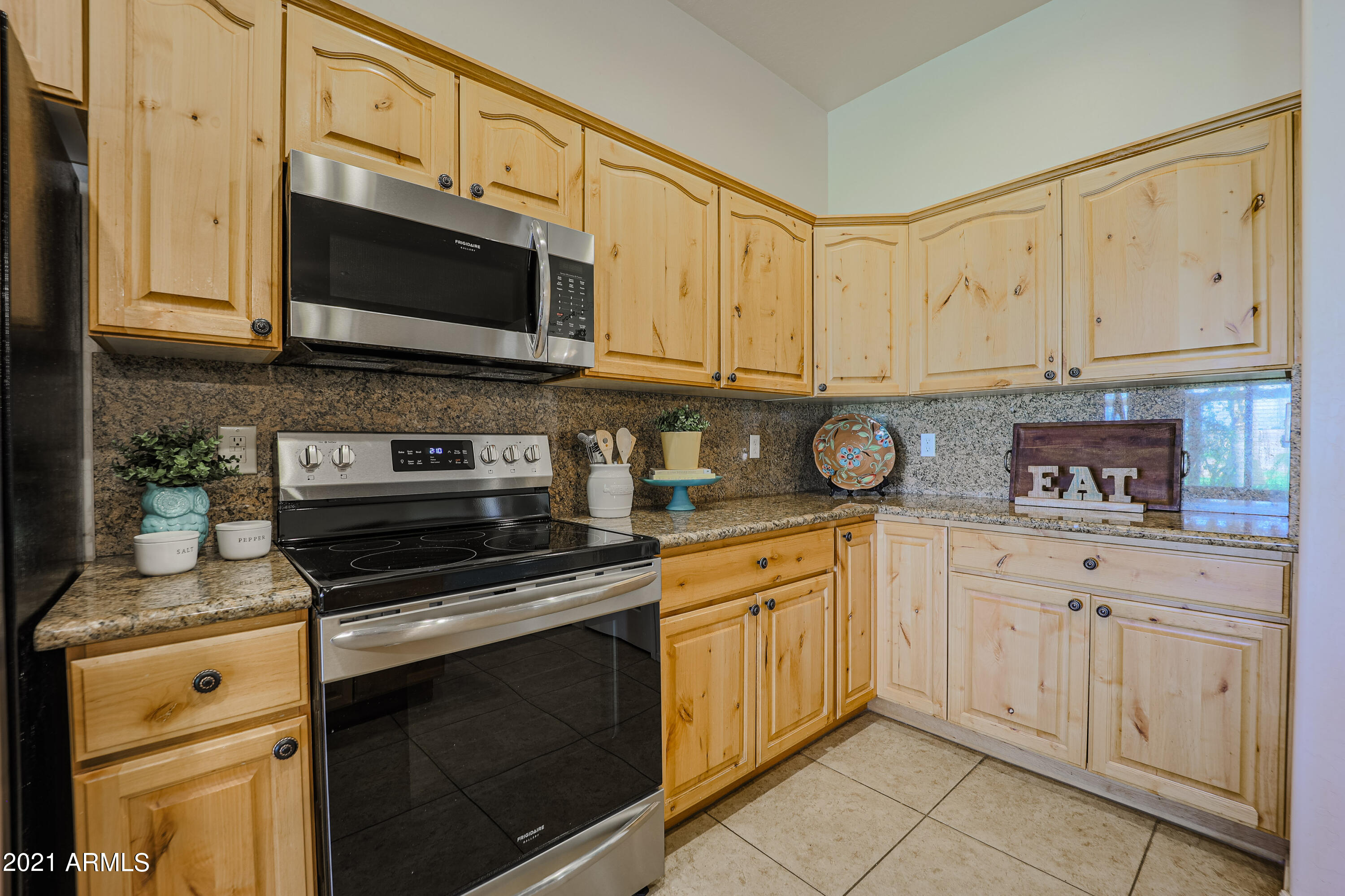 22834 Shumway Farm Road Buckeye, AZ 85326 - Photo 17 of 47 Kitchen