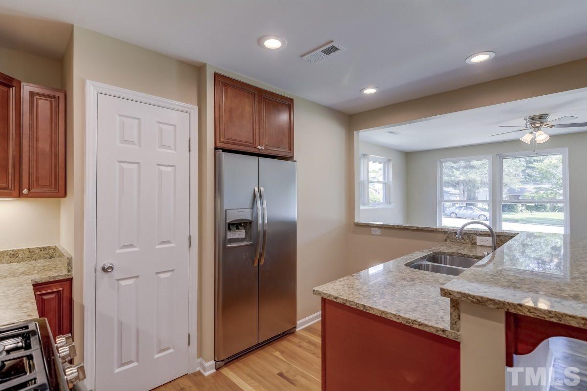 844 Hadley Road Raleigh, NC 27610 - Photo 6 of 19