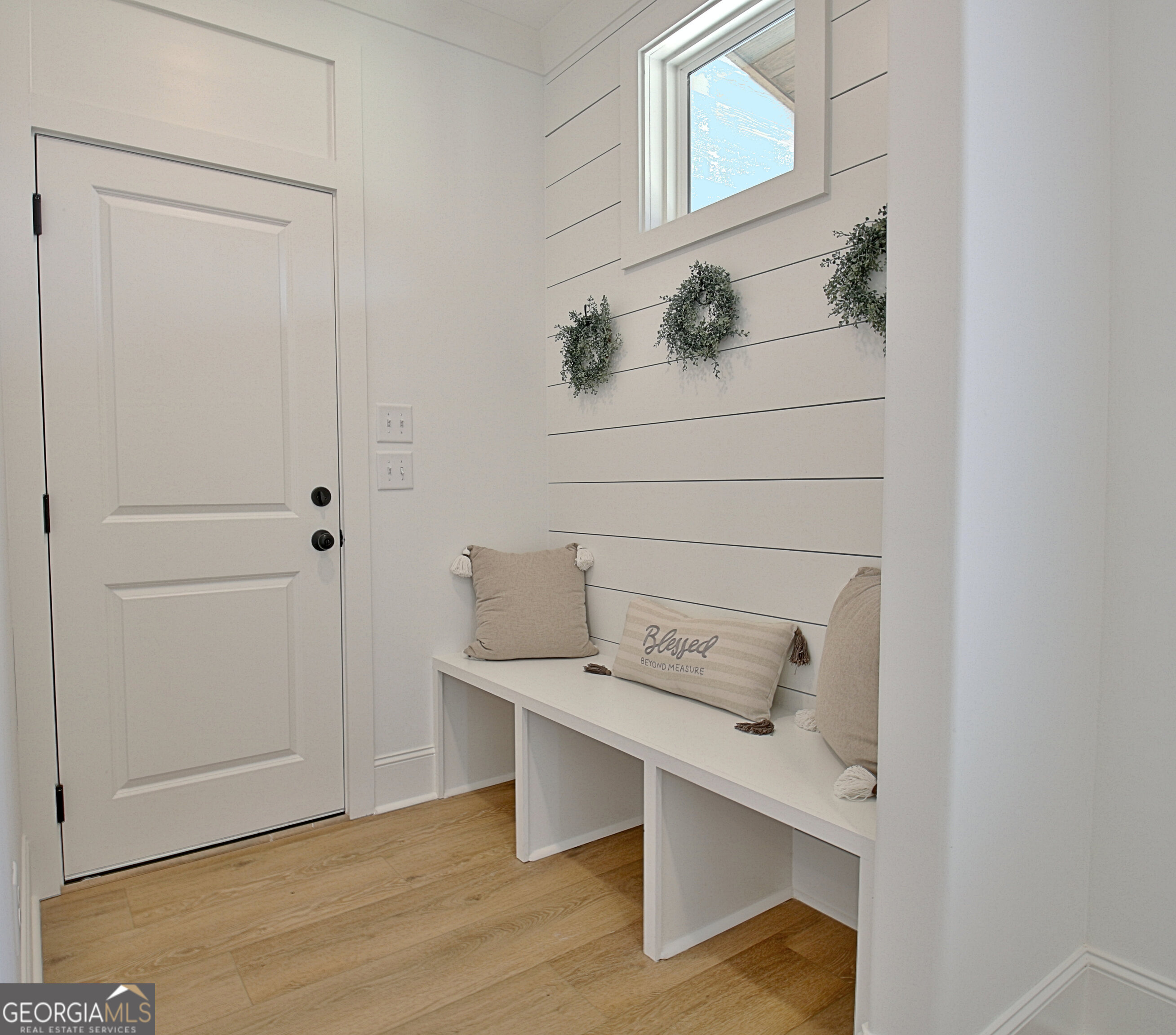 98 Ryeland Drive Senoia, GA 30276 - Photo 4 of 100