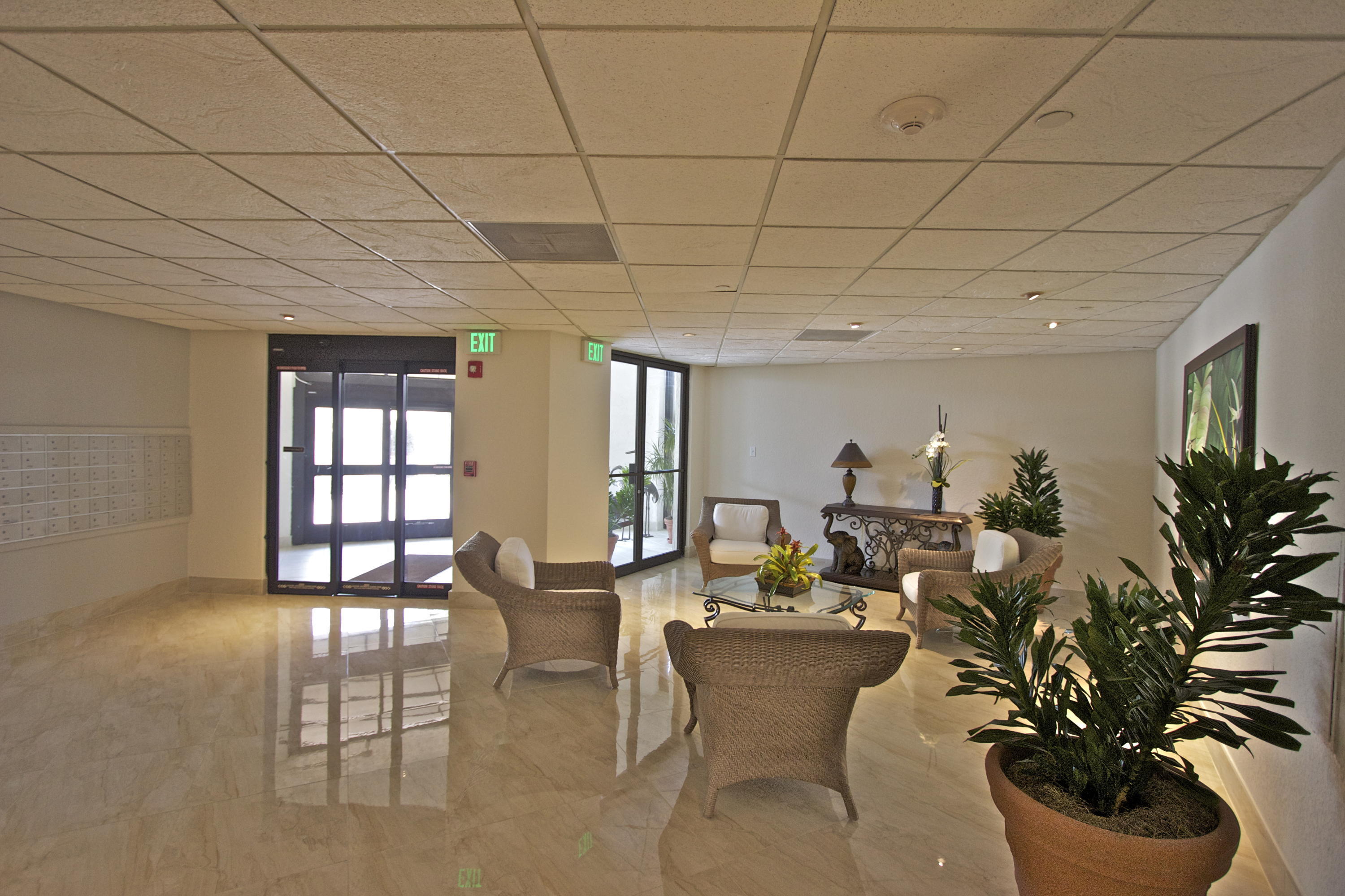 5420 North Ocean Avenue, Unit 1006 Singer Island, FL 33404 - Photo 42 of 44 Connemara Lobby