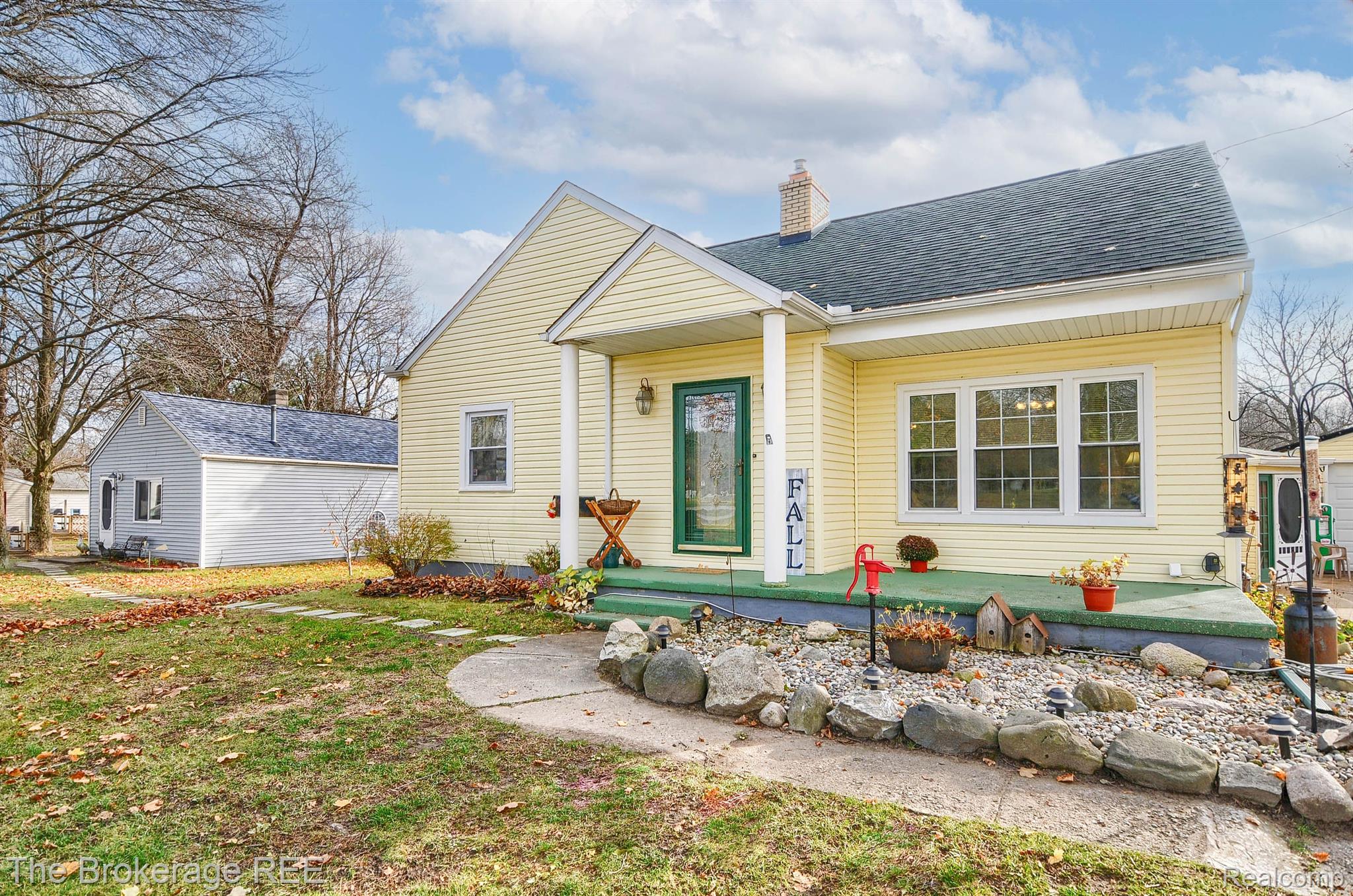 2129 West Frances Road Mount Morris, MI 48458 - Photo 3 of 67 Gallery Image 3