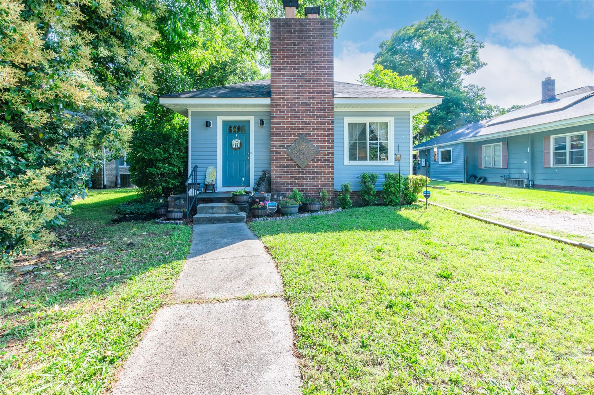 129 Brawley Street Chester, SC 29706 - Photo 2 of 27