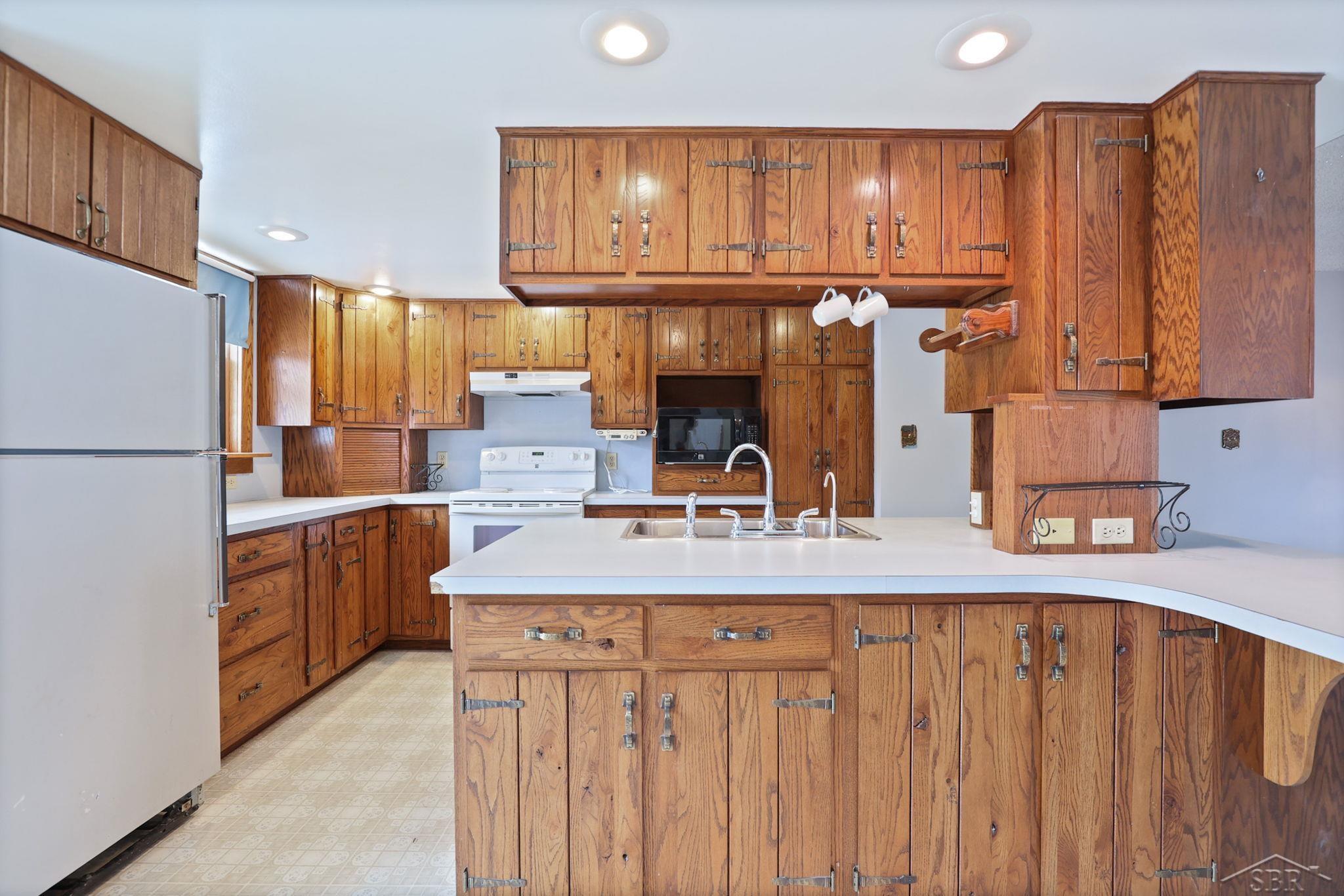 7600 Forest Road Unionville, MI 48767 - Photo 8 of 31