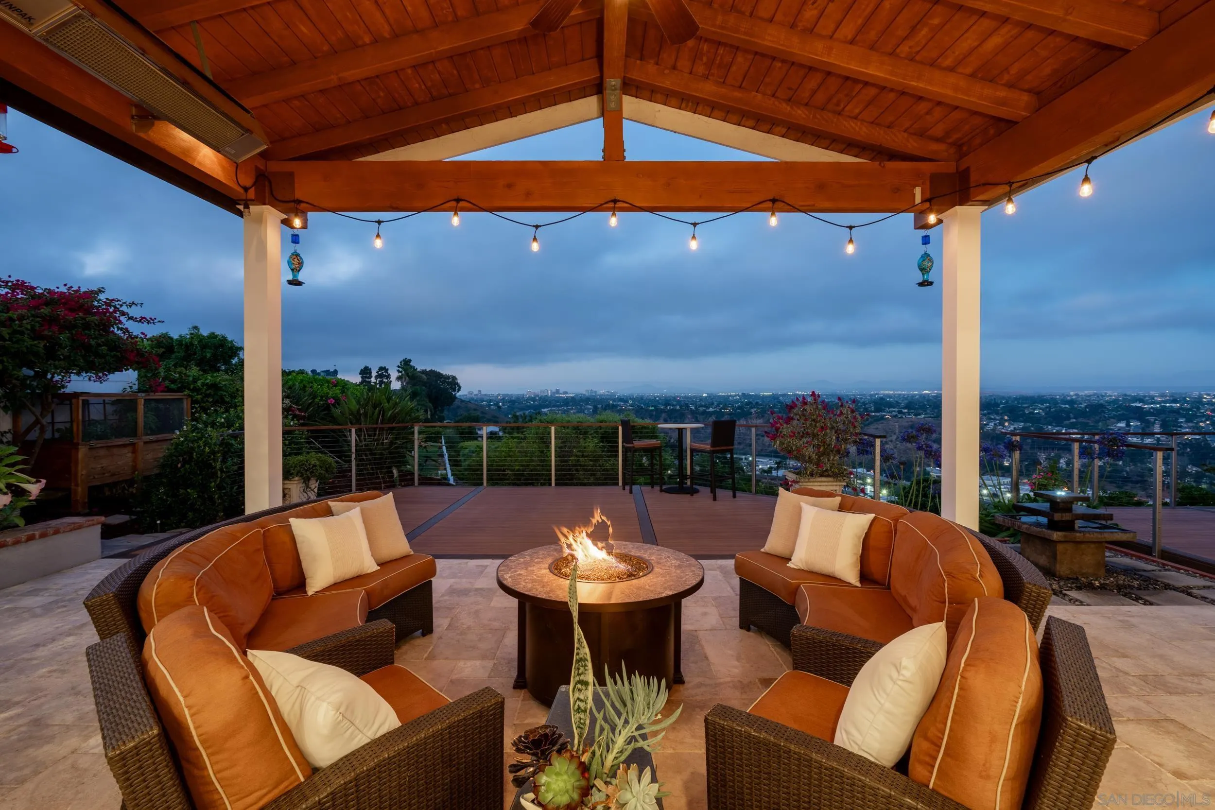 5785 Soledad Mountain Road La Jolla, CA 92037 - Photo 26 of 50 a terrace view with seating space